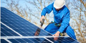 Installation Maintenance Panneaux Solaires Photovoltaïques à Landebaeron